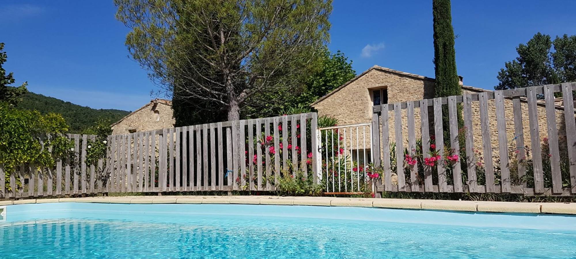 Piscine La Magnanerie