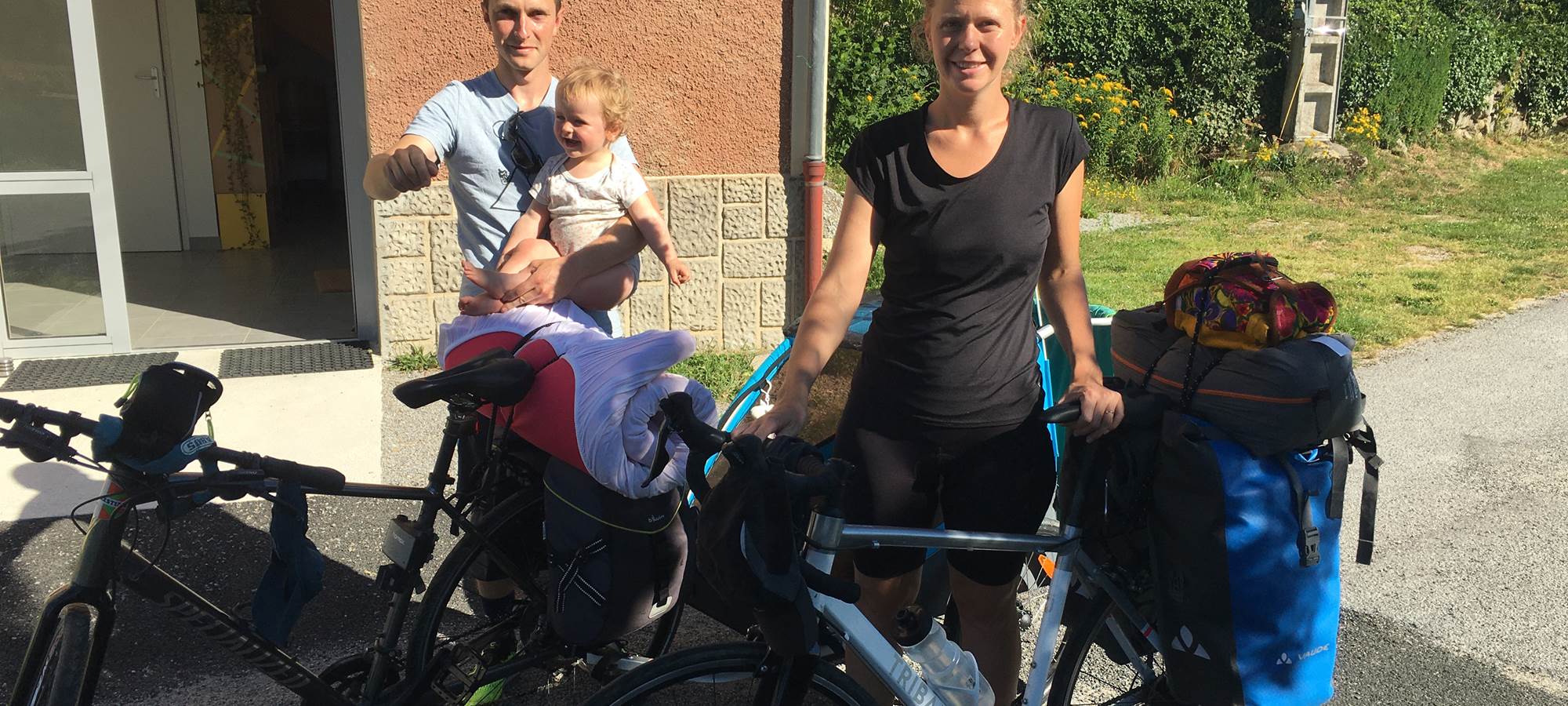 Véloroute en famille départ au matin