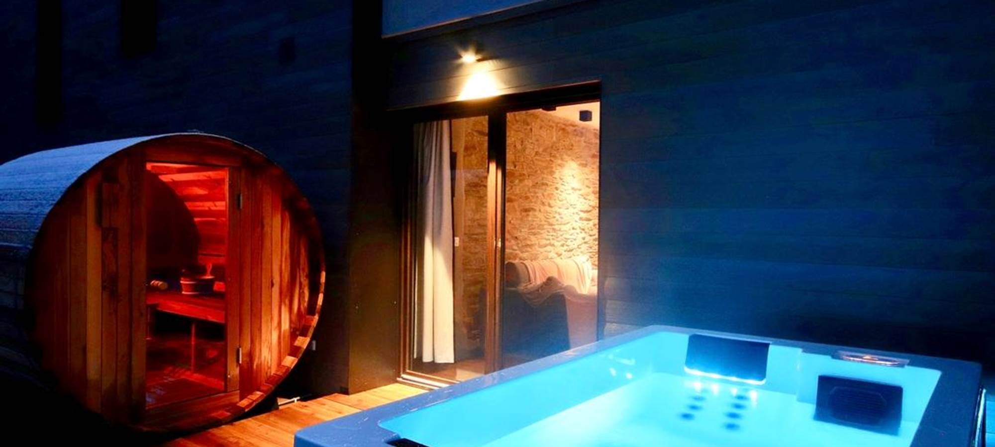 2cosy1 jacuzzi sauna