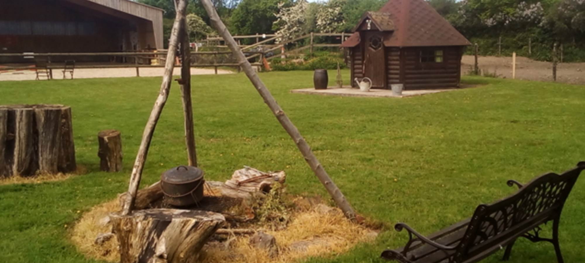 Cabane des elfes 4 personnes