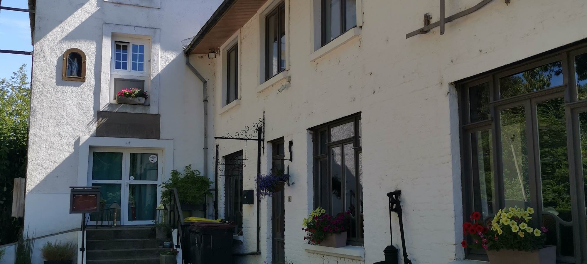 La façade du moulin