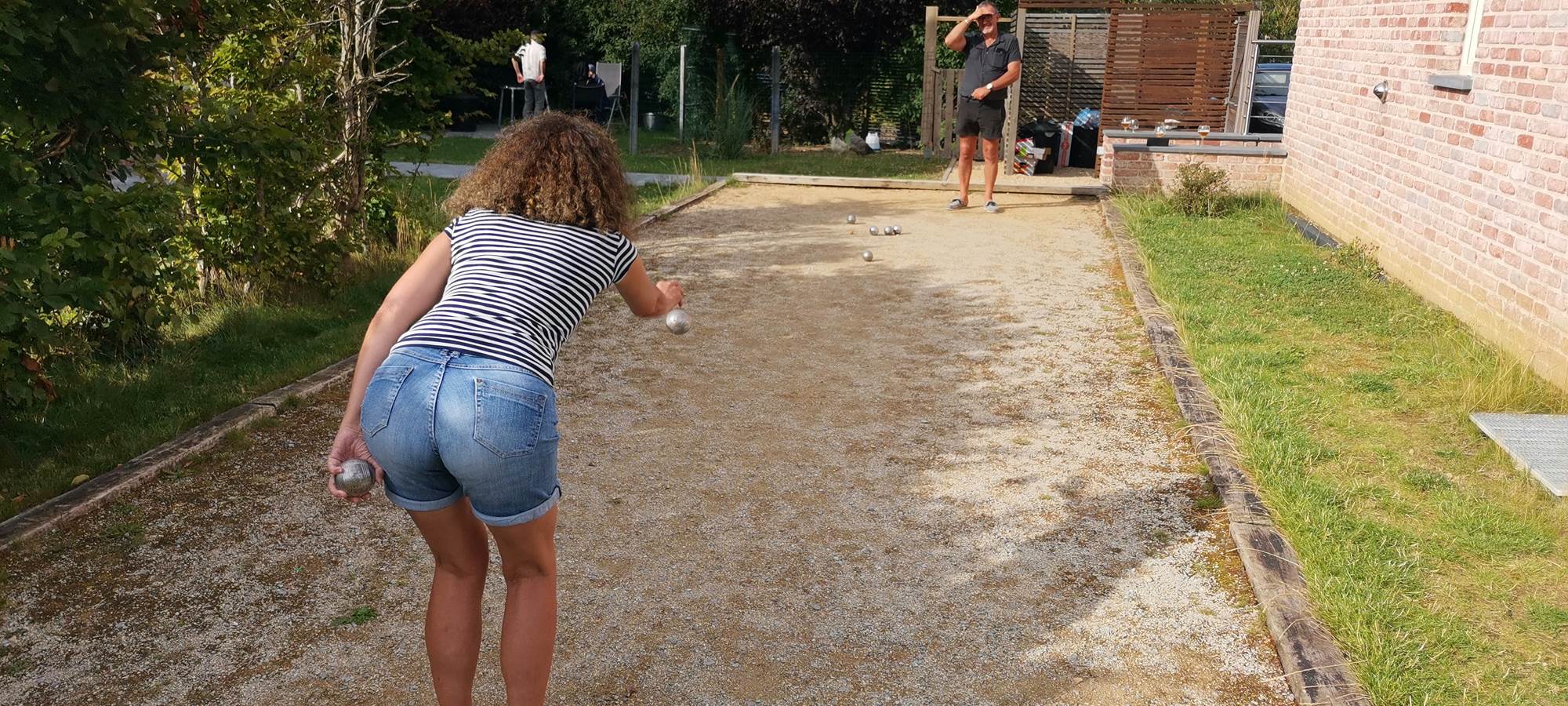 Pétanques et clients