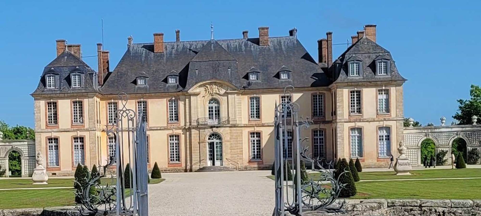 CHATEAU MOTTE TILLY WEB