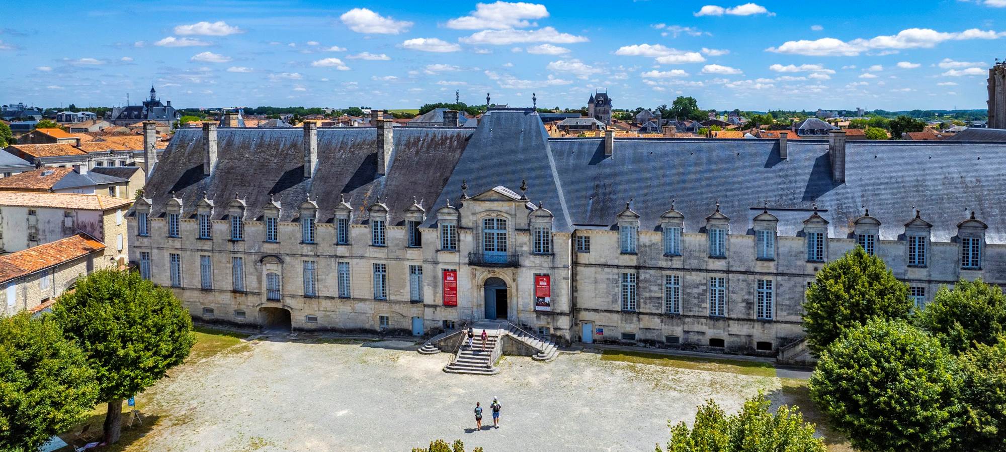 Saint Jean d'Angely - Abbaye royale © AFCC JJGelbart