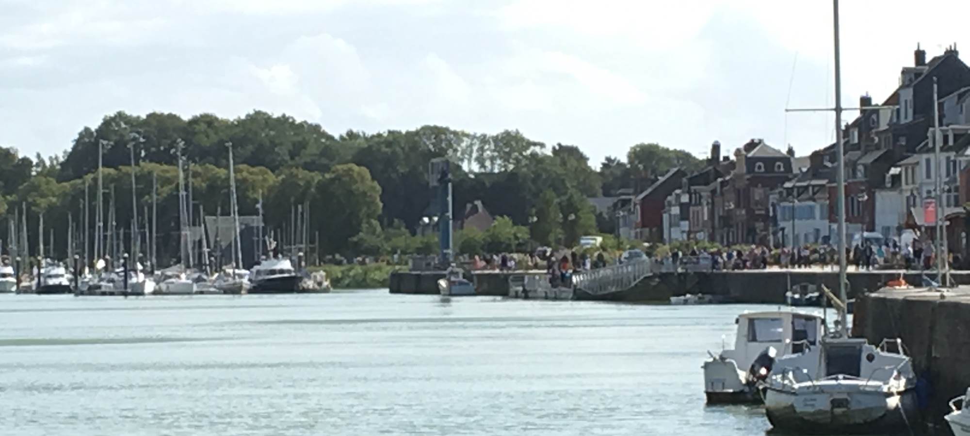 Saint Valéry sur Somme Gites La Baie des Remparts en Baie de Somme France