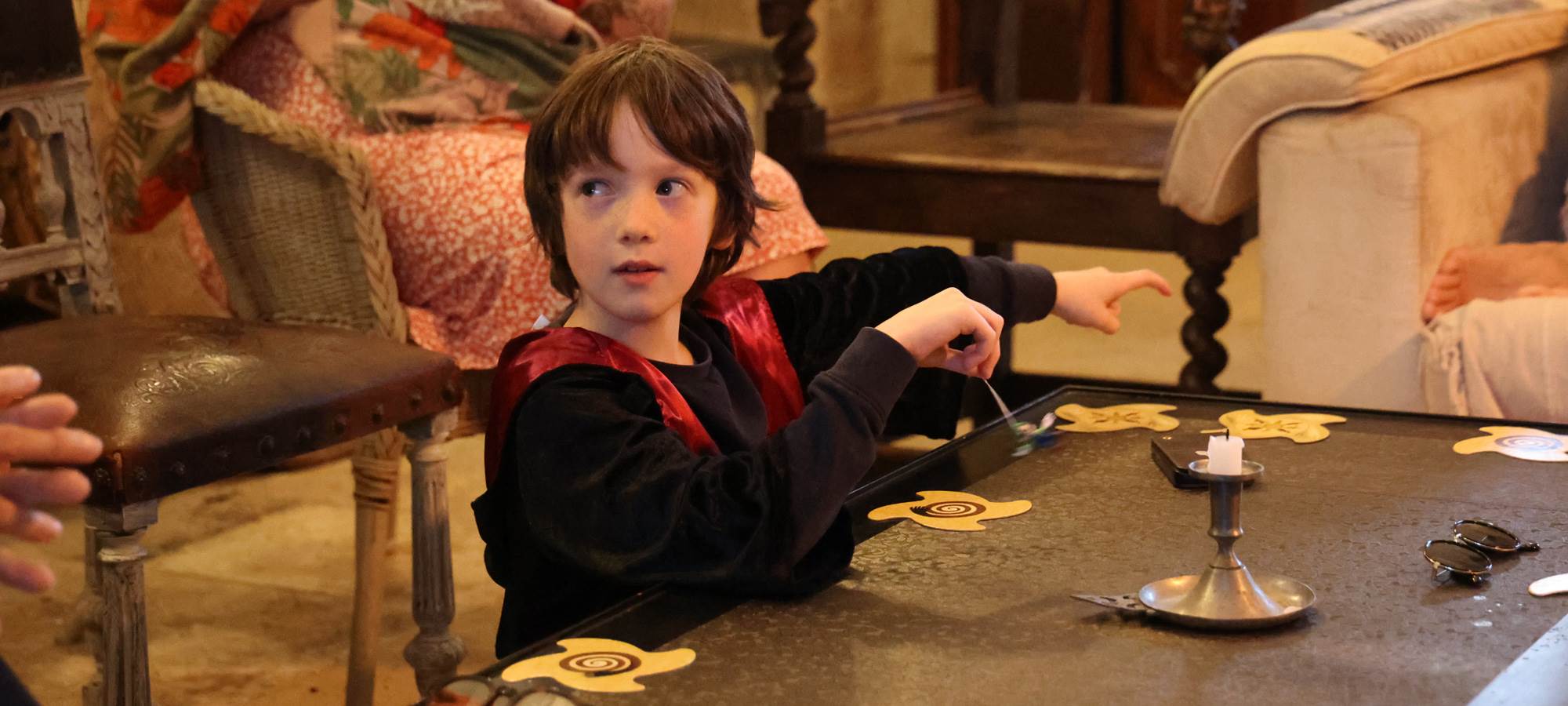 chateau-saint-chamarand-chateau-ludique-lot-murderparty-animations-jeux-fantasy-ludotheque