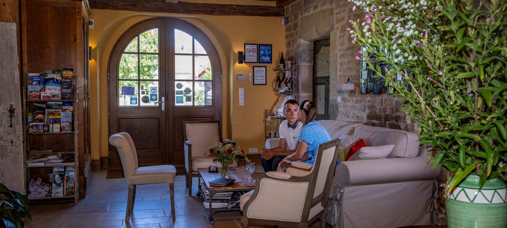 Profitez d'un moment de relaxation dans notre hall d'accueil