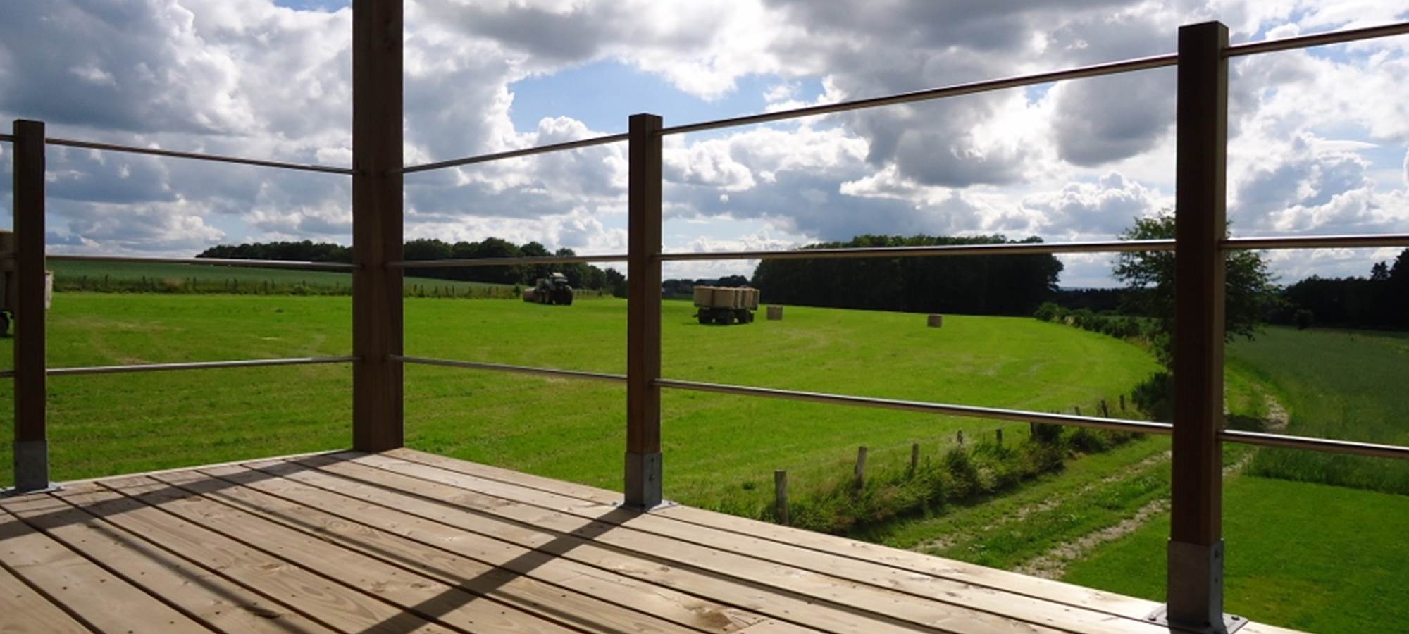 Balcon chambre 1 en été
