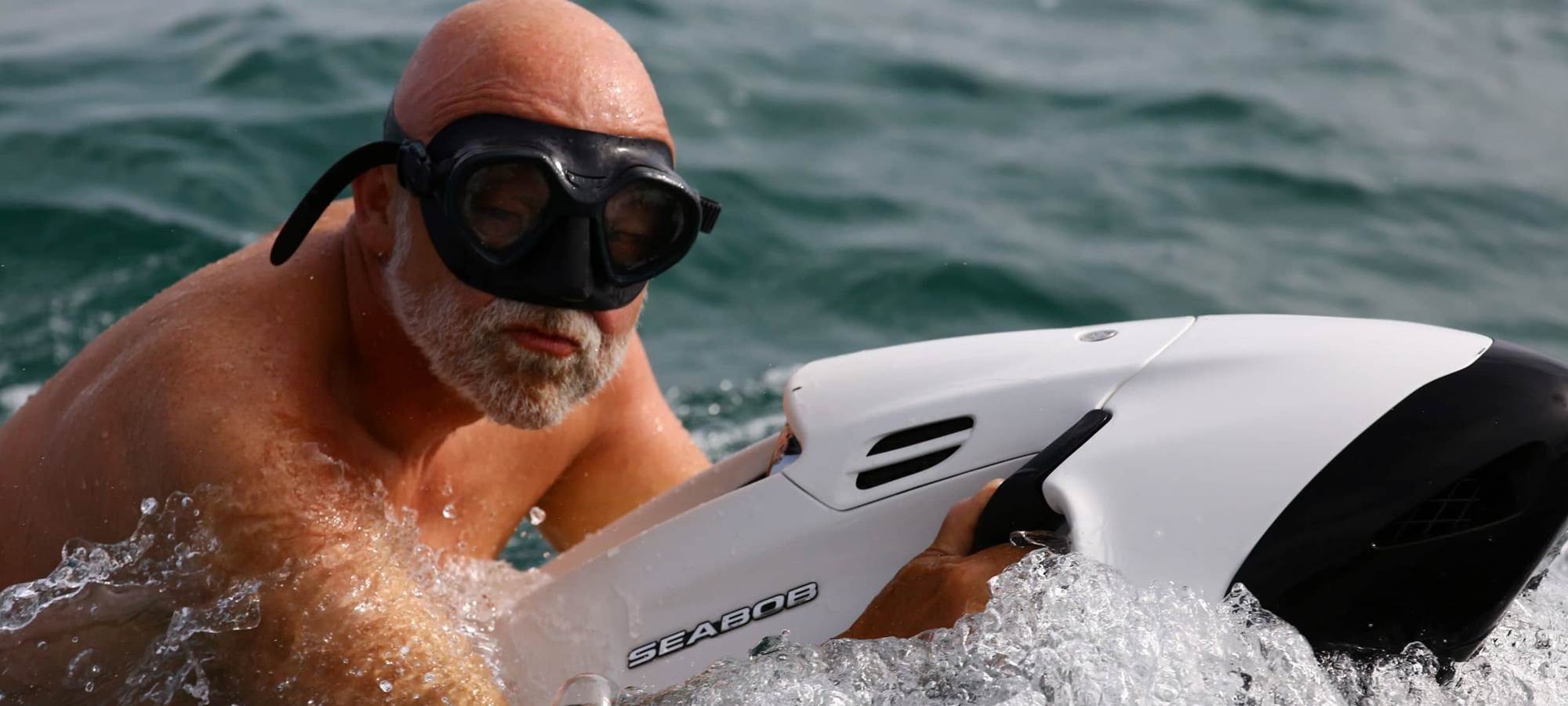 SOUS MARIN SUR L'EAU