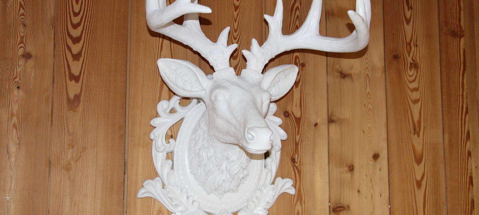 détail de la décoration des 4 saisons