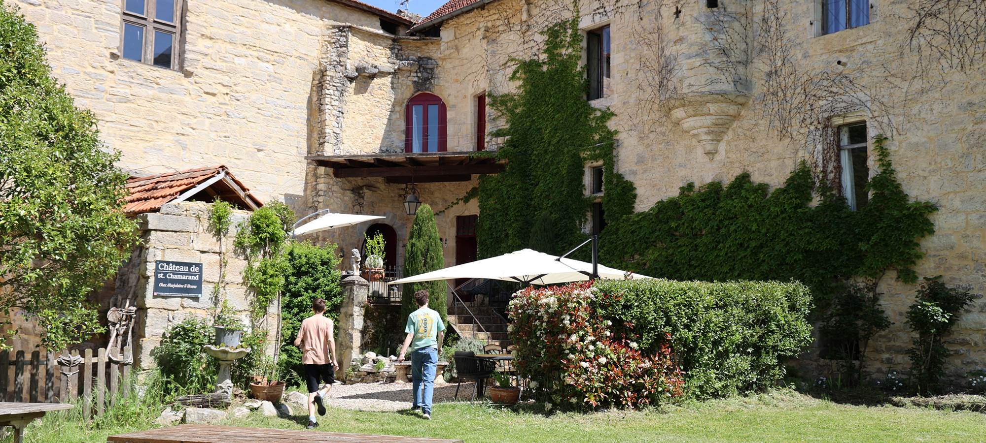 chateau-saint-chamarand-hebergement-groupe-gites-chambres-lot
