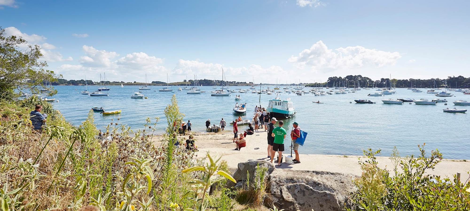 ambarcations à 10 kms