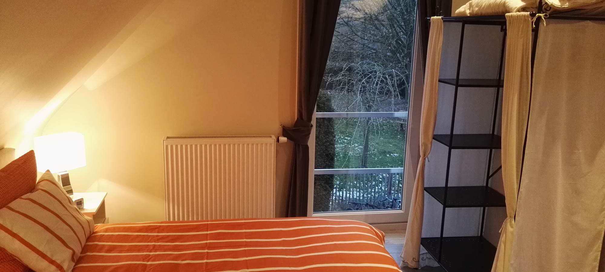 Chambres spacieuses rangement commodes pratiques