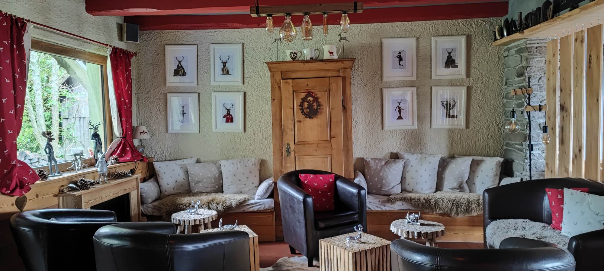 salon bar grande sélection de whisky gin