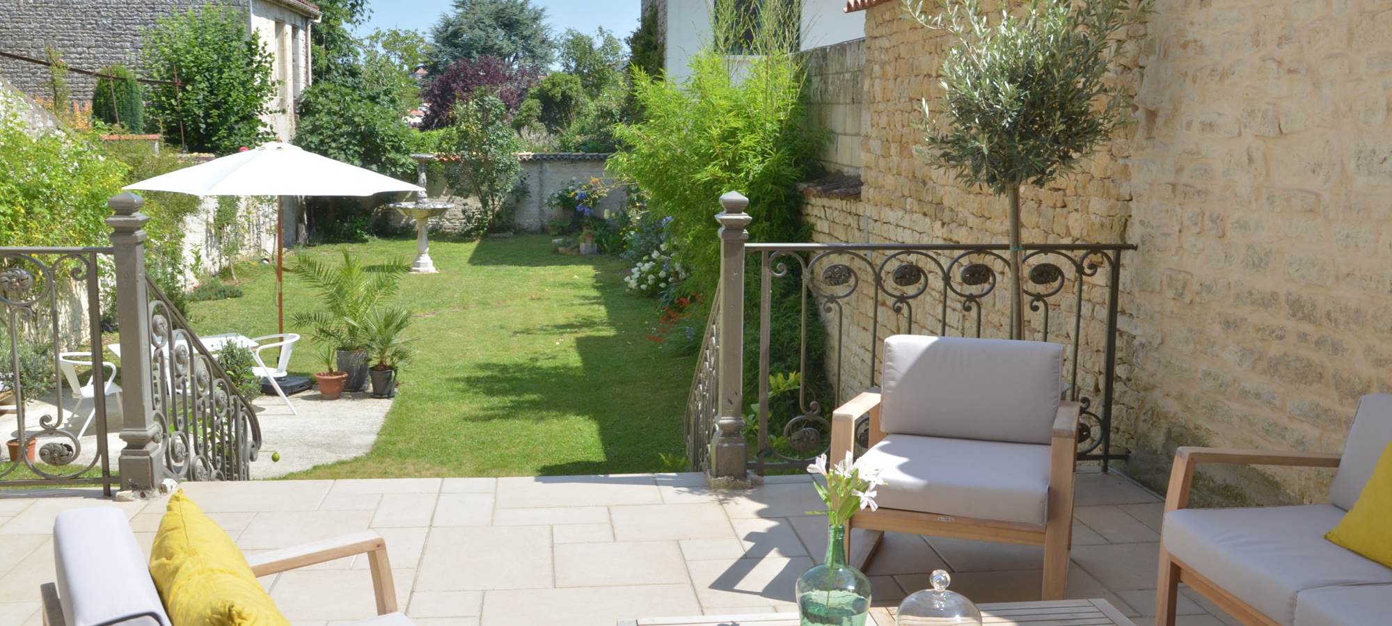 Terrasse et jardin