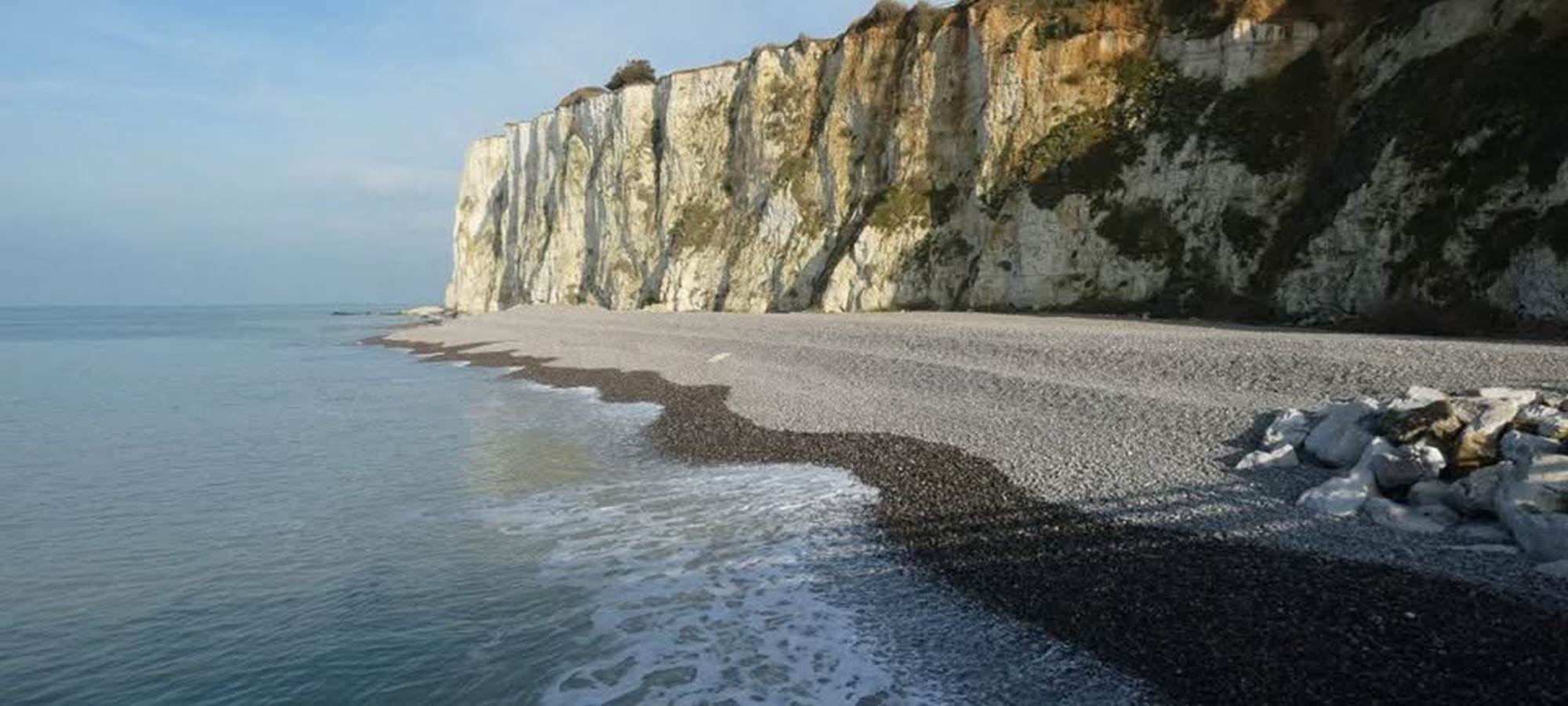 Les falaises Ault Baie de Somme Gites La Baie des Remparts France