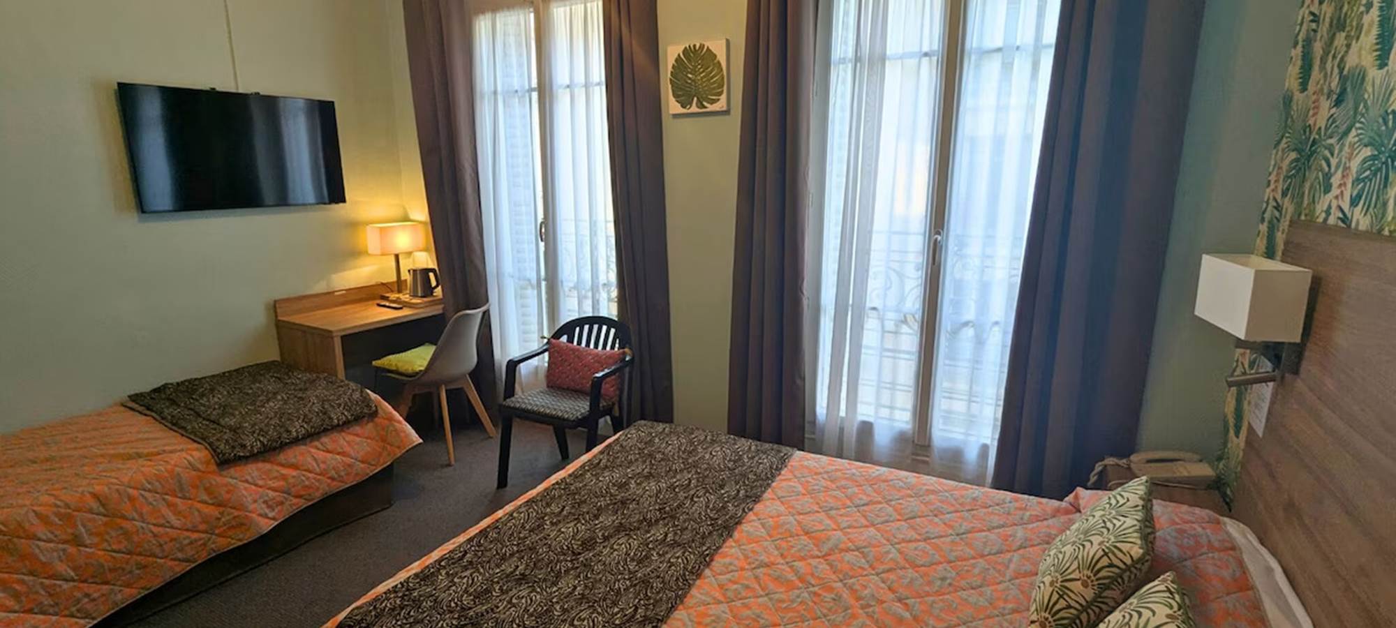Hotel-Jean-Bart-Chambre-Triple-Paris-6