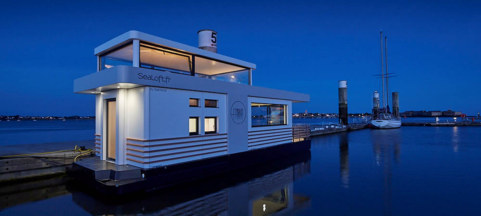 coin bureau - Lodge boat Lorient