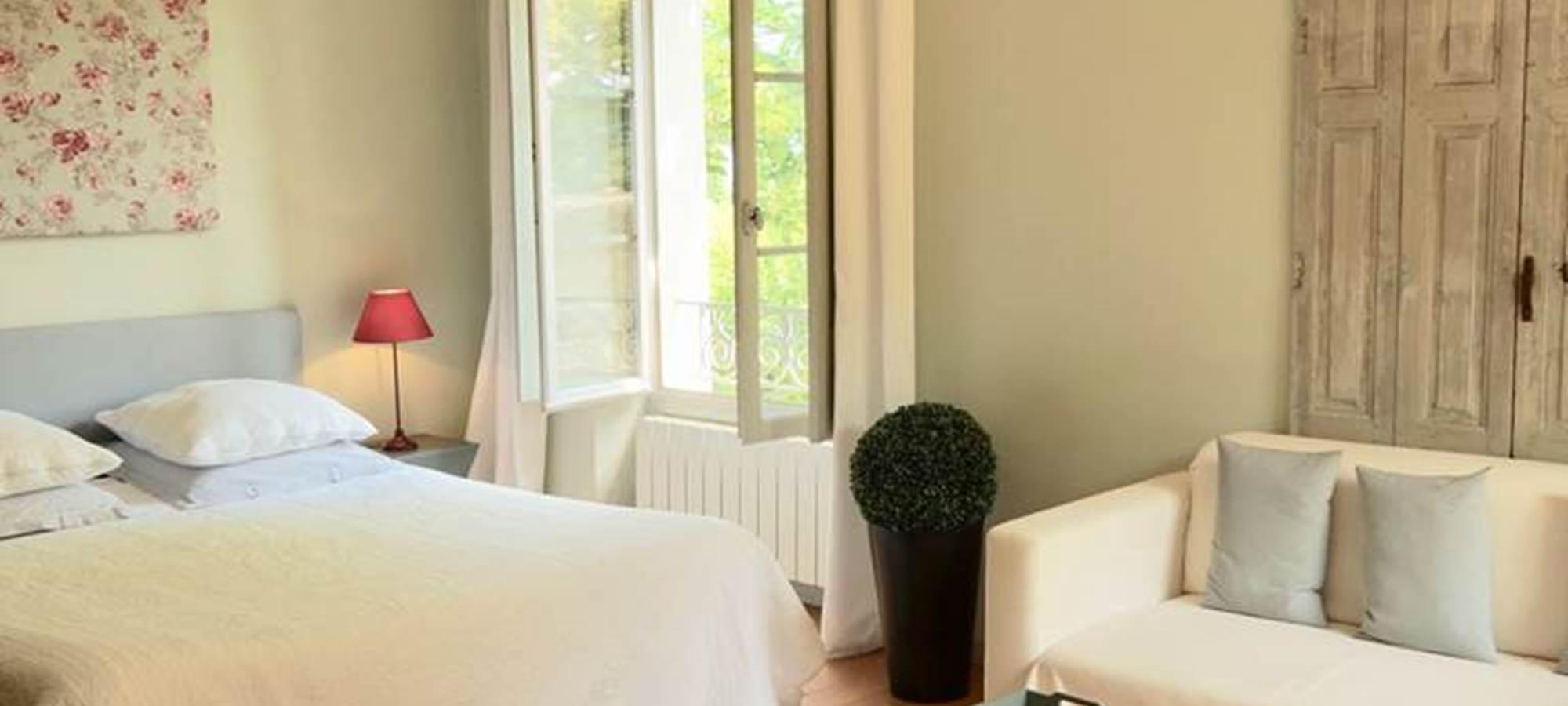 11-Rougeanne-carcassonne