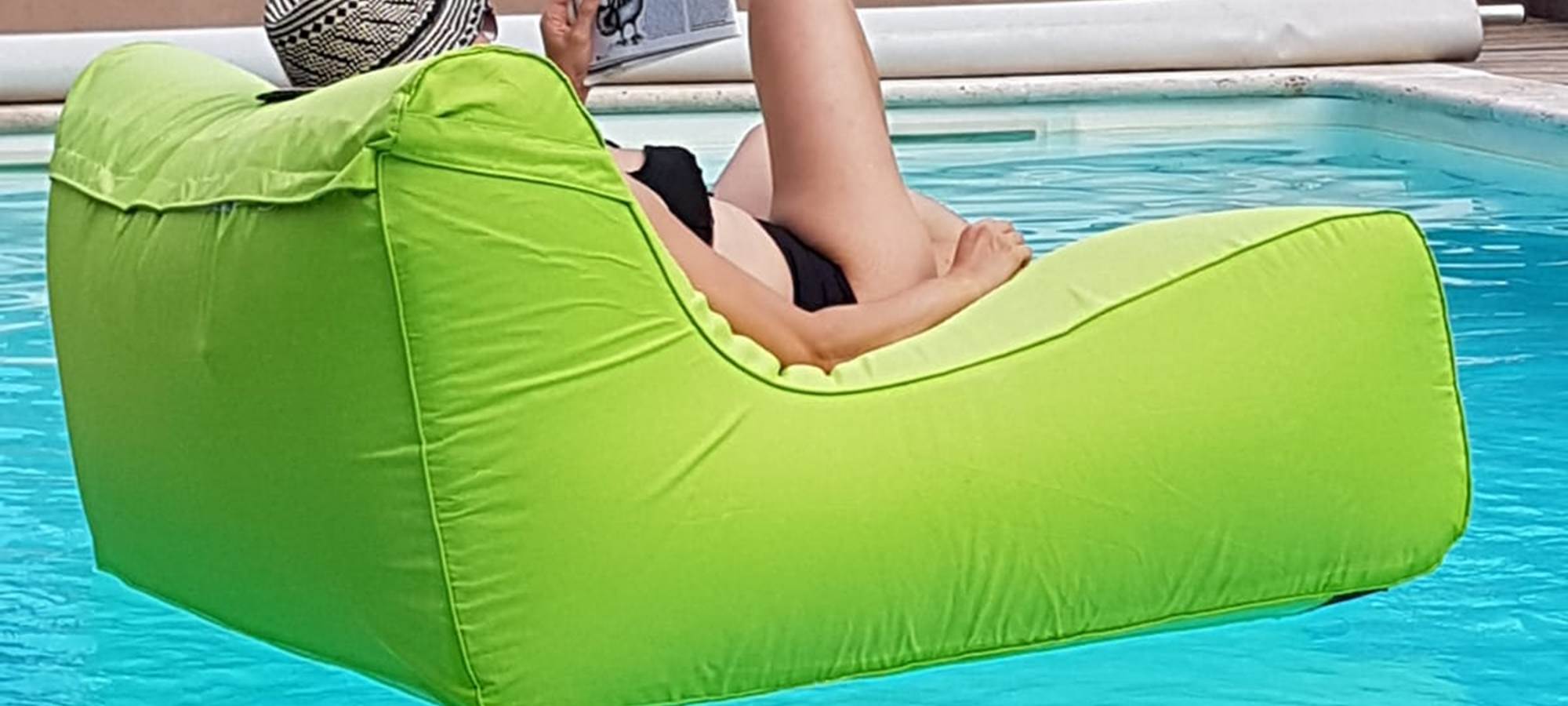 Fauteuil flottant piscine Provence