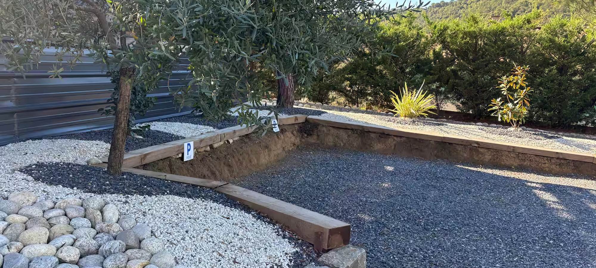 5b616d18-a2e0-490e-a10f-024fa604cd9b