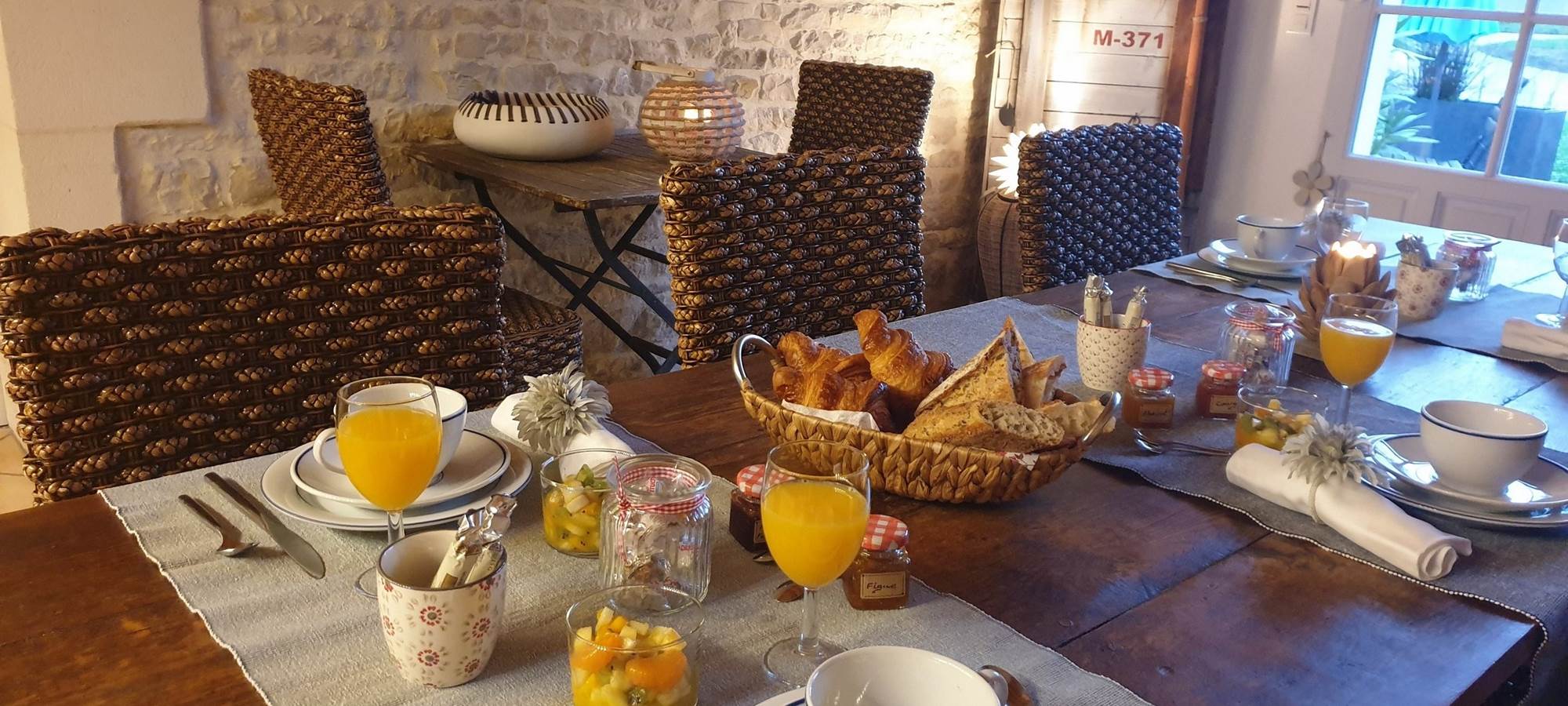 Petit Déjeuner à La Rochelle Lodge