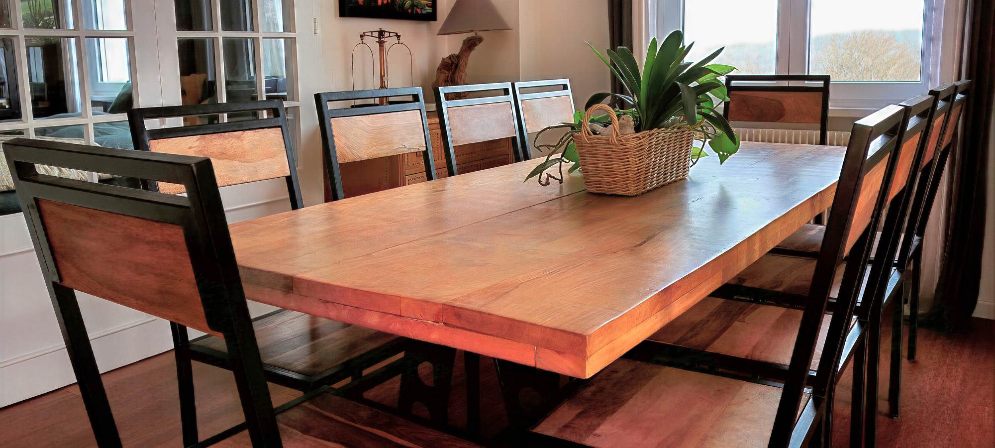 Grande table