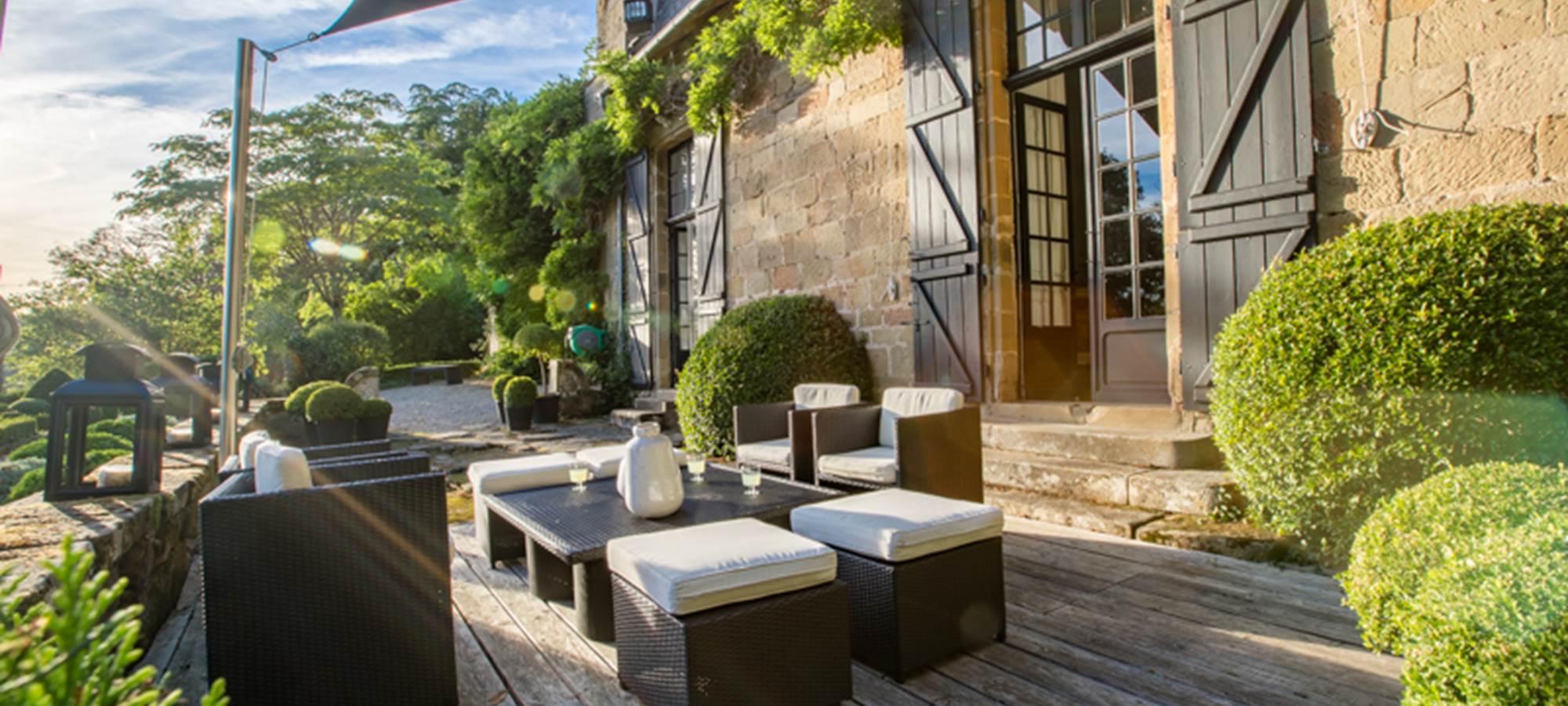 la terrasse du Chateau de Lissac