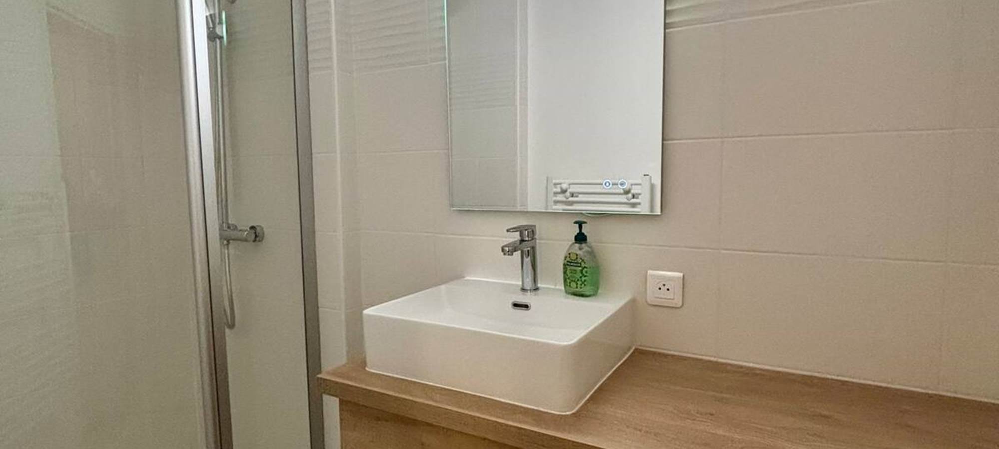 b9162aa4-f879-43a3-b744-161a055084ed