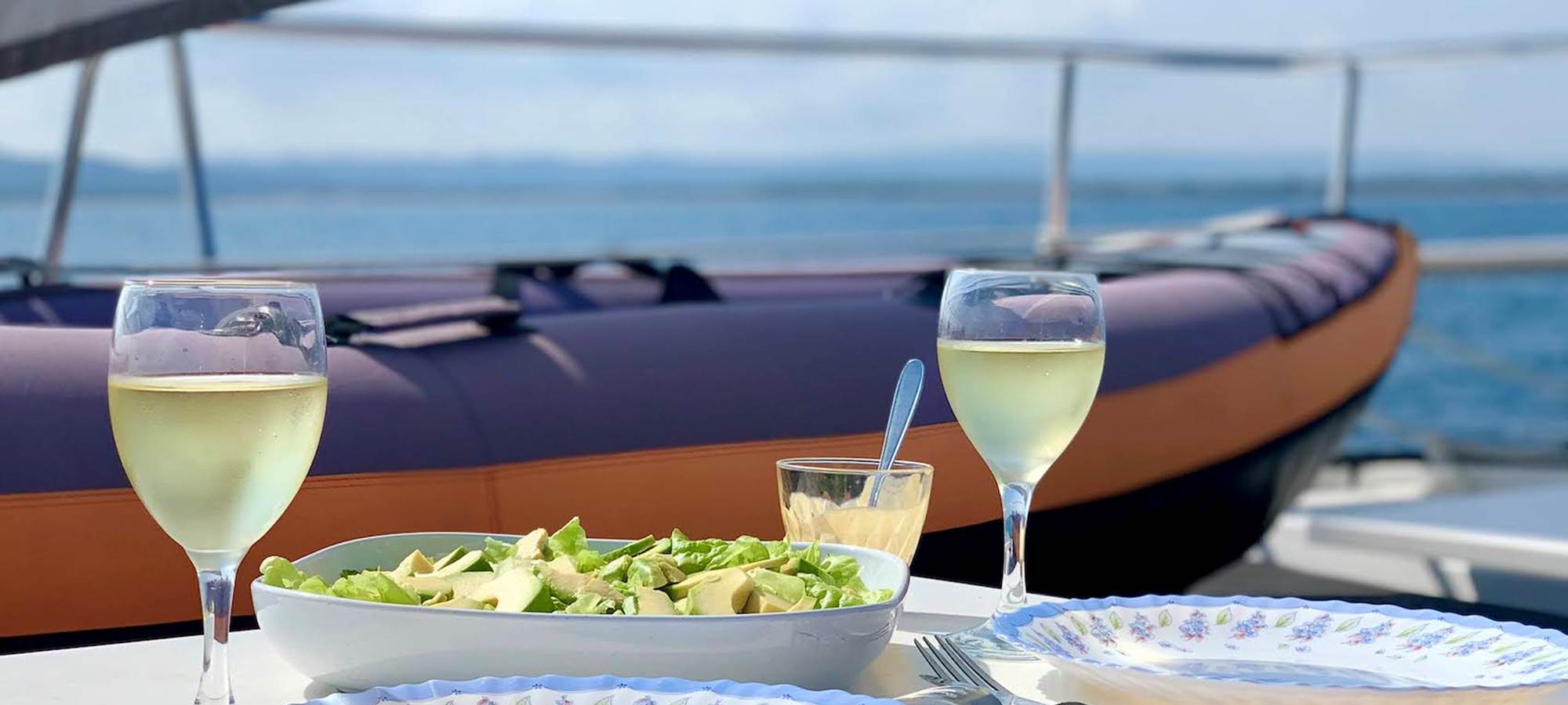repas sur catamaran
