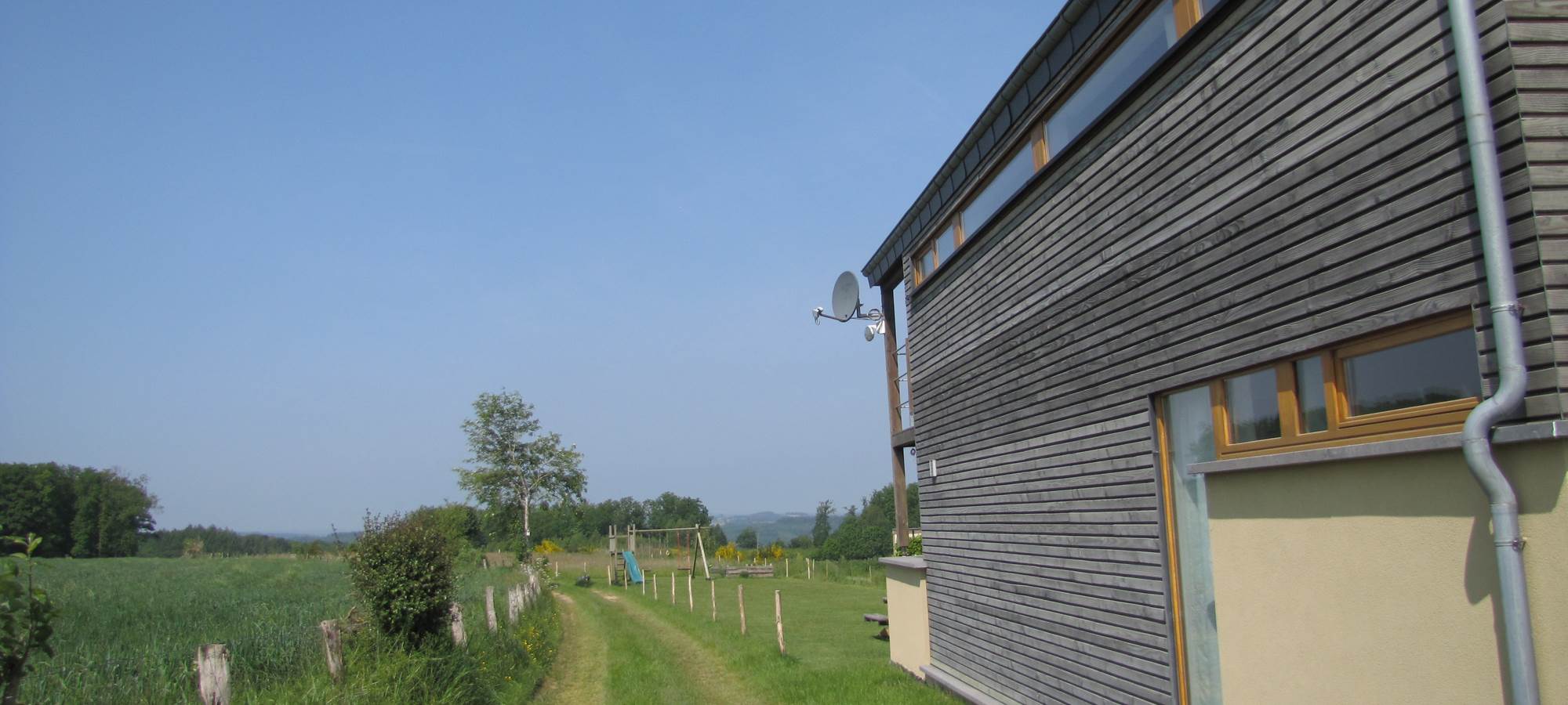 Maison côté de gauche