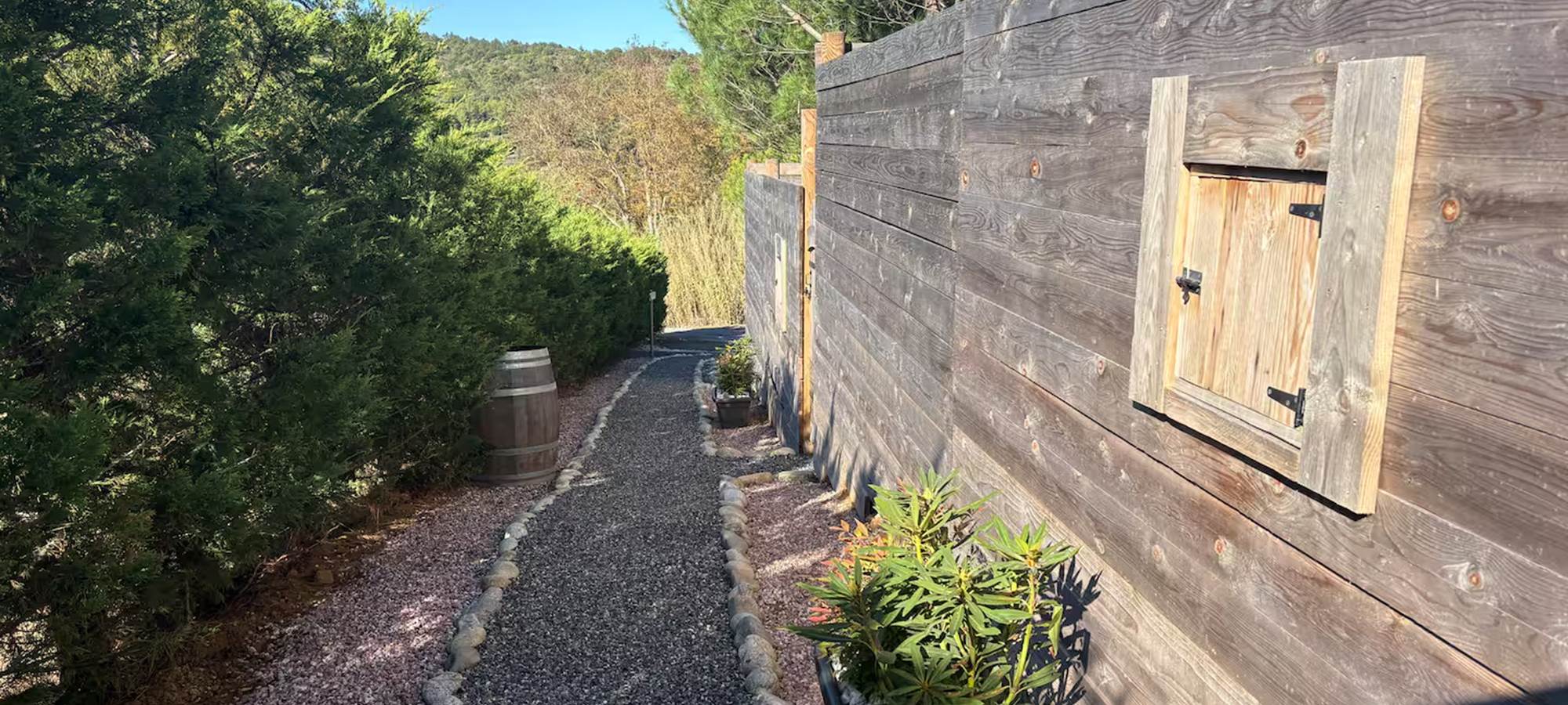 8957bea1-944e-49c7-869e-b0591b58d5b9