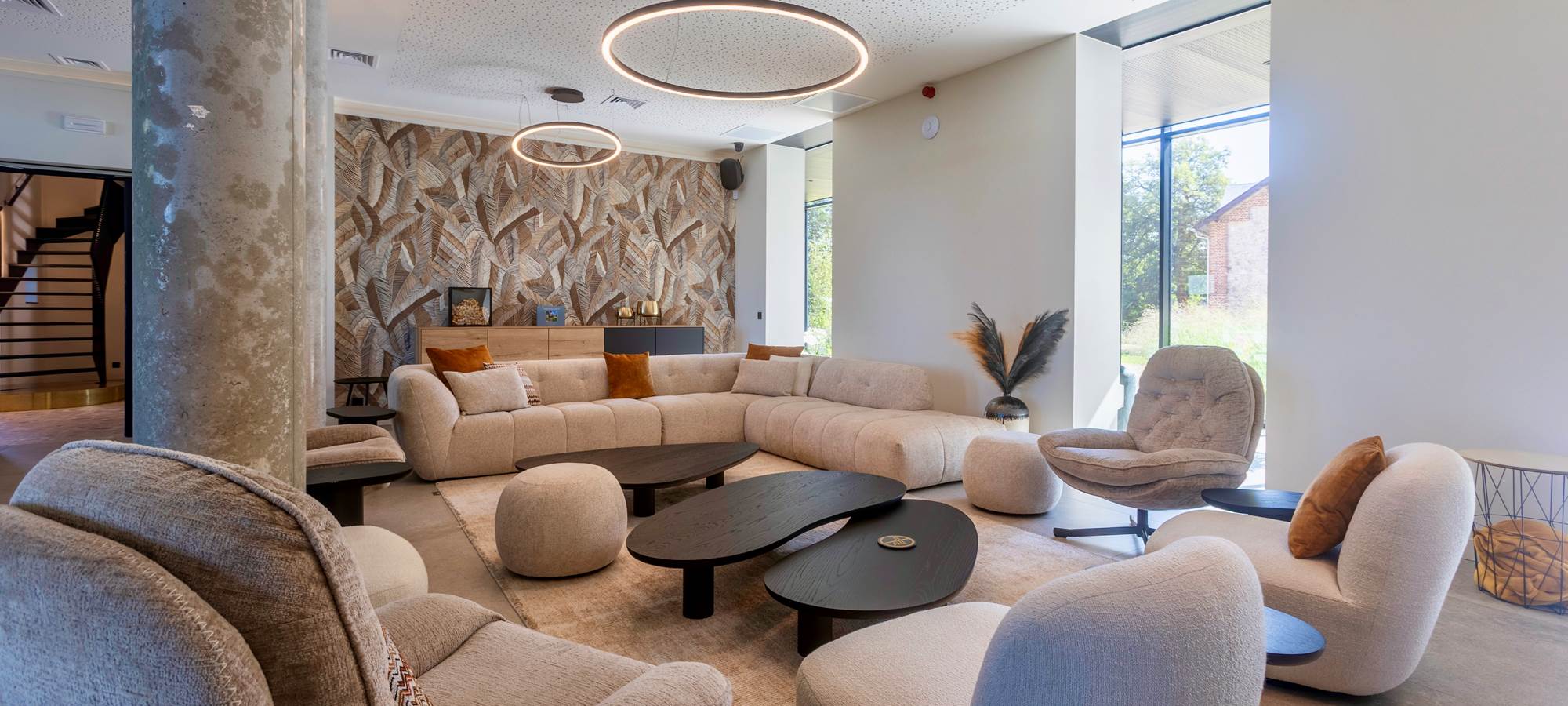 Rez Salon de TV vers bahut