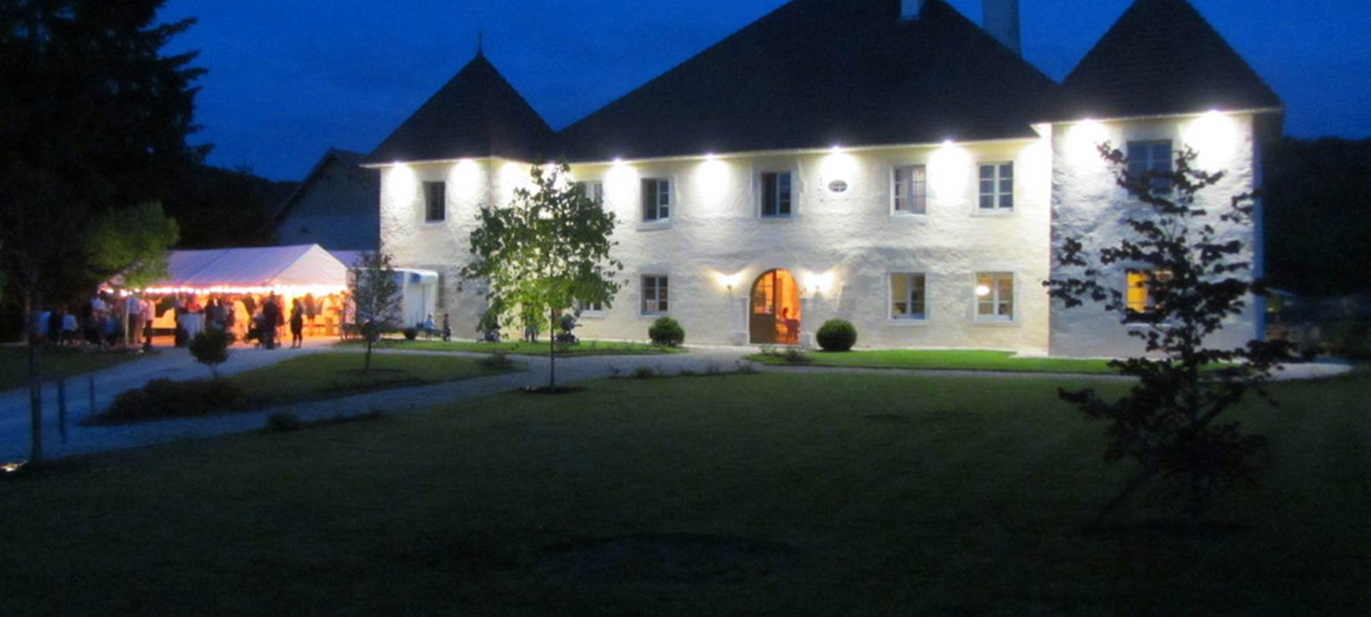 relais des deux tours nuit