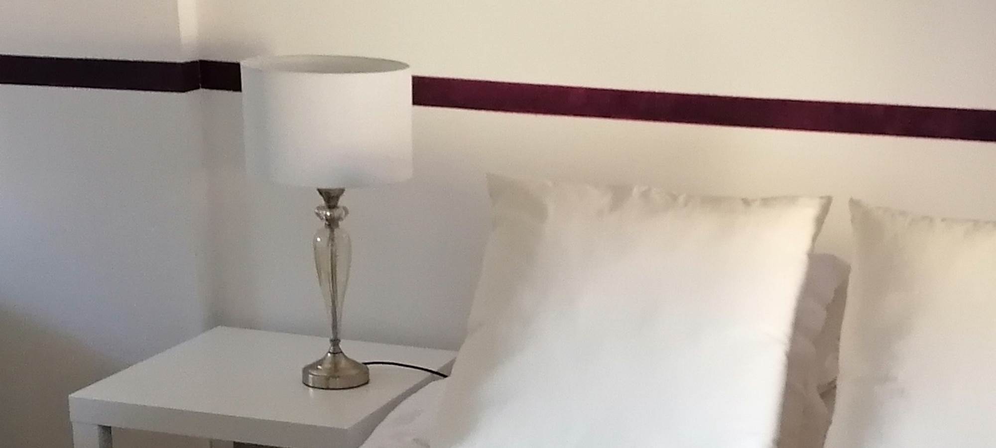 Chambre double Comte de Chambord prune à La Malposte