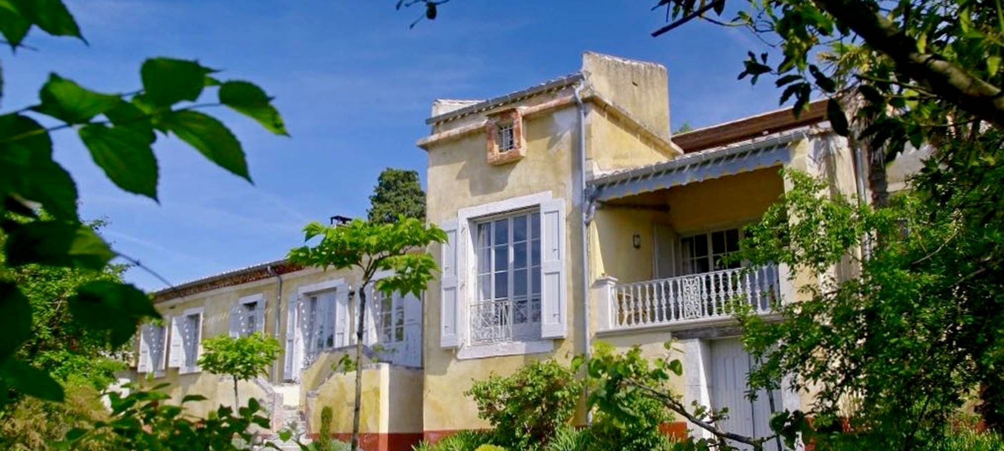 Chambres d'hôtes la Rougeanne près de Carcassonne, Canal du Midi, Aude Pays Cathare, Guide Michelin