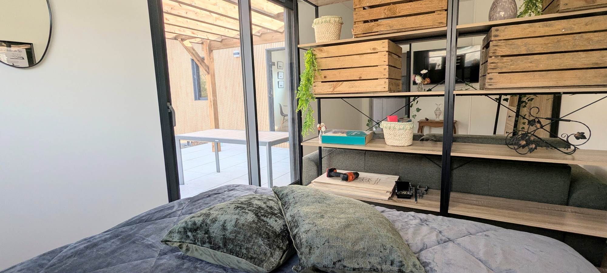 chambre-salon-des-hebergement-insolites