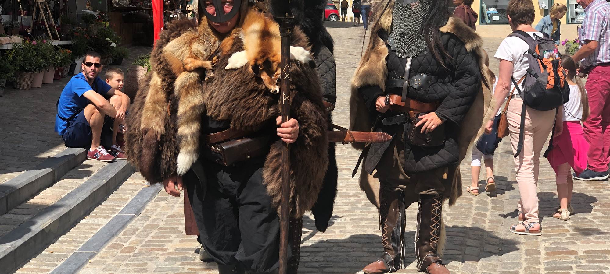 Défilé en ville , journée Médiévalle