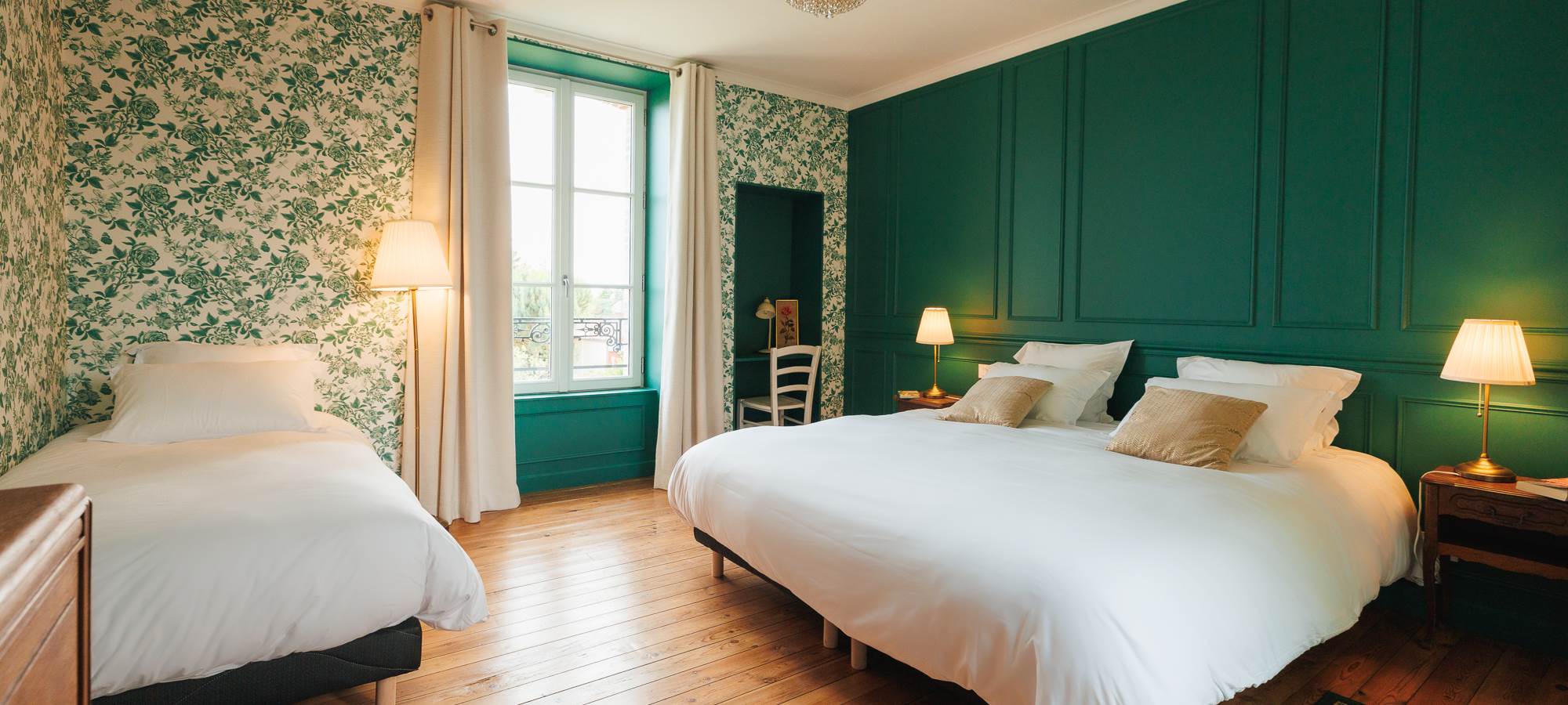 Chambre verte gite de charme Le Quatre Feuilles proche Puy du Fou