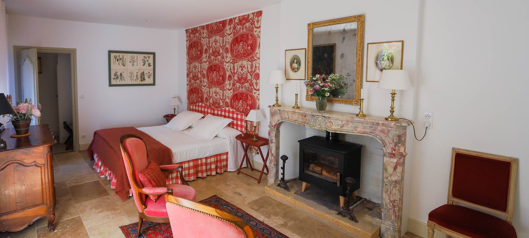 chambre-5-climatisee-gite-domme-confort