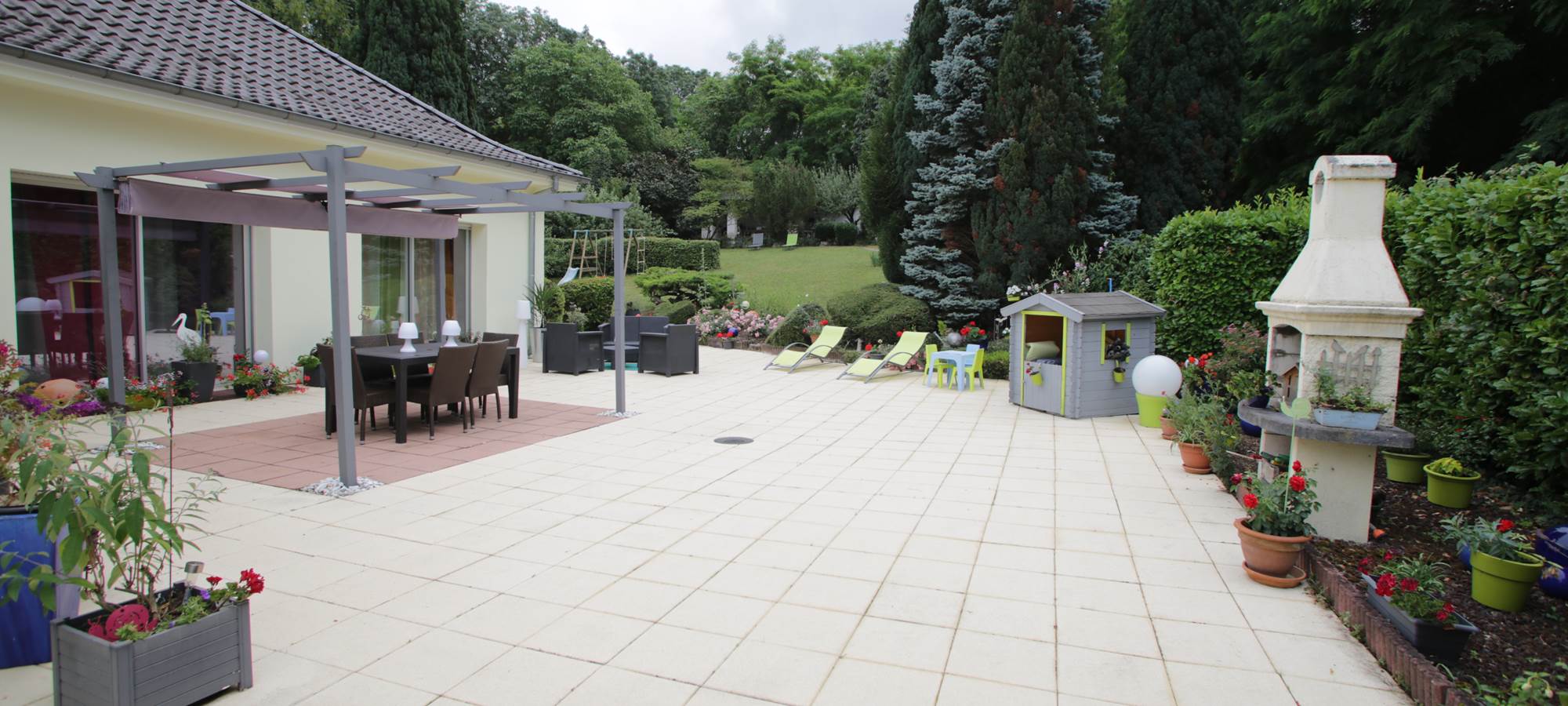 Le Jardin - La Rose Trémière