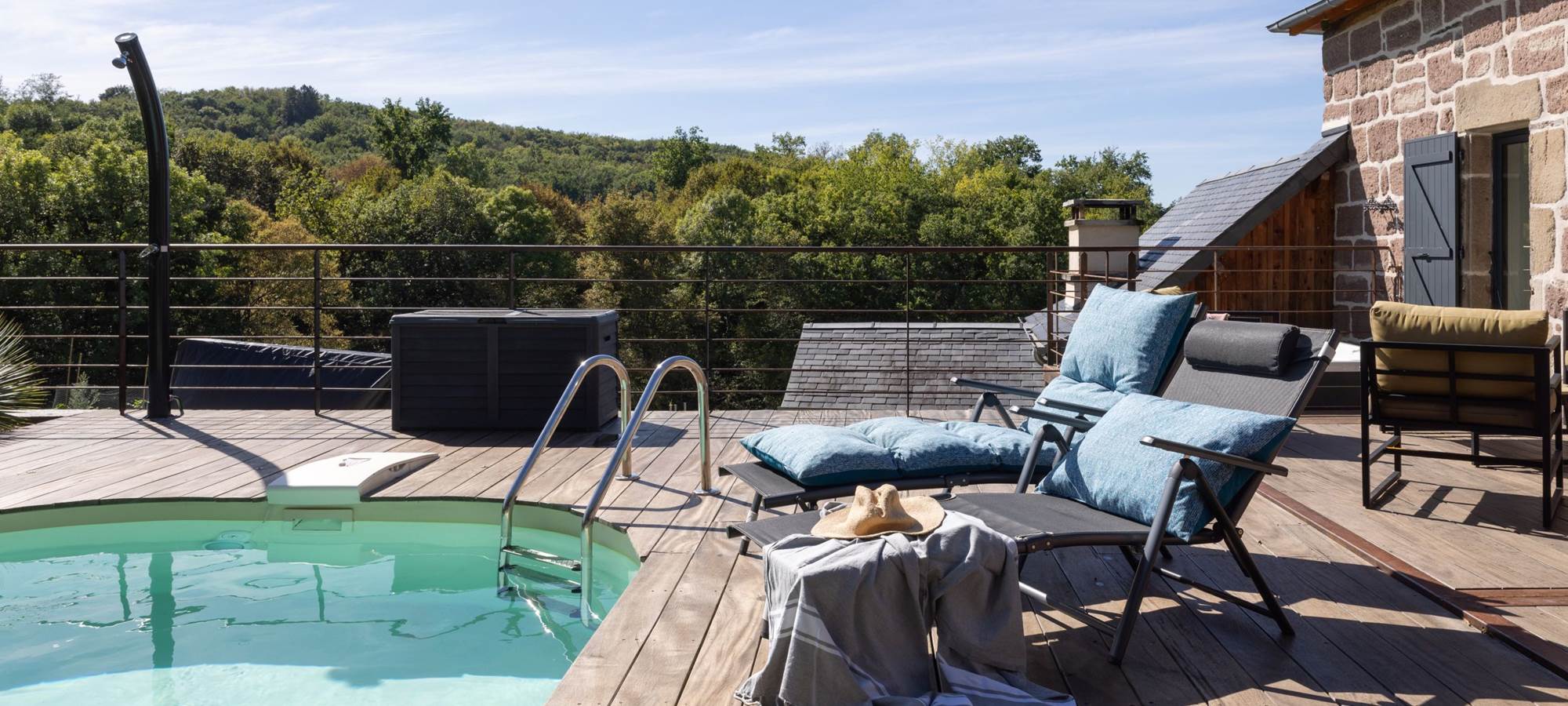 Gi^te-de-la-Quietude-piscine©MalikaTurin-8645-HD