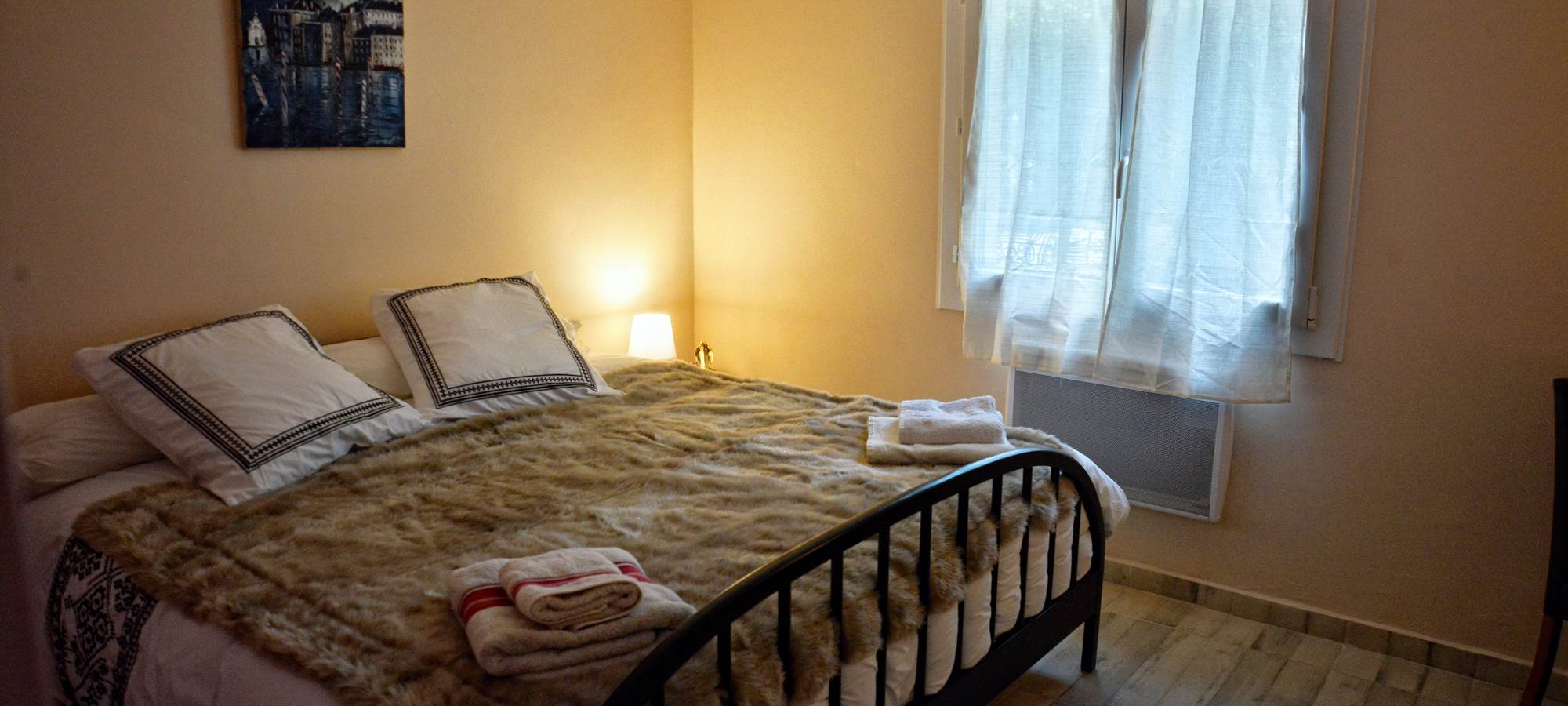 Chambre Familiale les Oliviers 3