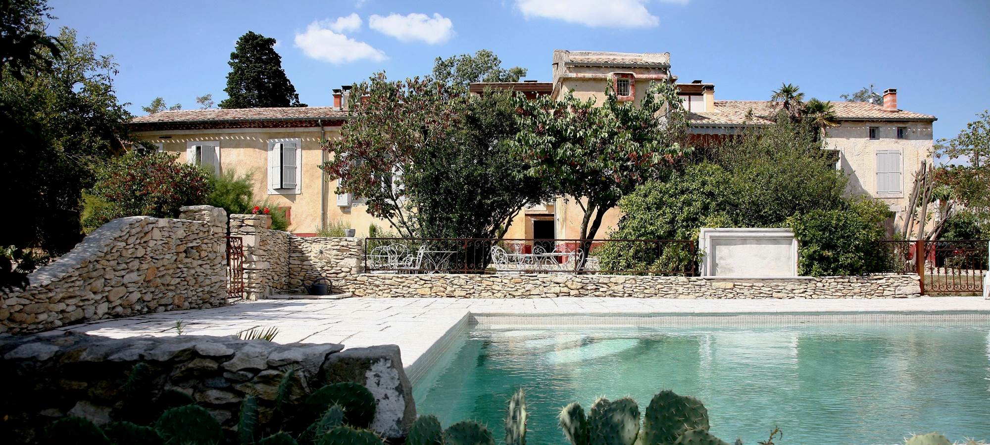 Piscine des Chambres d'hôtes la Rougeanne dans l'Aude pays Cathares