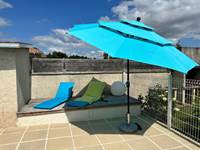 piscine-mas-des-anges-transat-plage-repos_soussans-margaux_cyclotouriste-famille.jpg