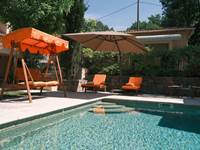Abord piscine