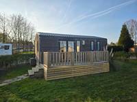 d4c8455487965224b62682a9e9360a64 (1)