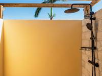 Douche exterieure