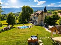 Le Manoir du Colombier, gîtes 4 étoiles avec piscine et bains nordiques