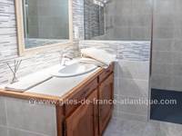 Chambre Denise salle d'eau